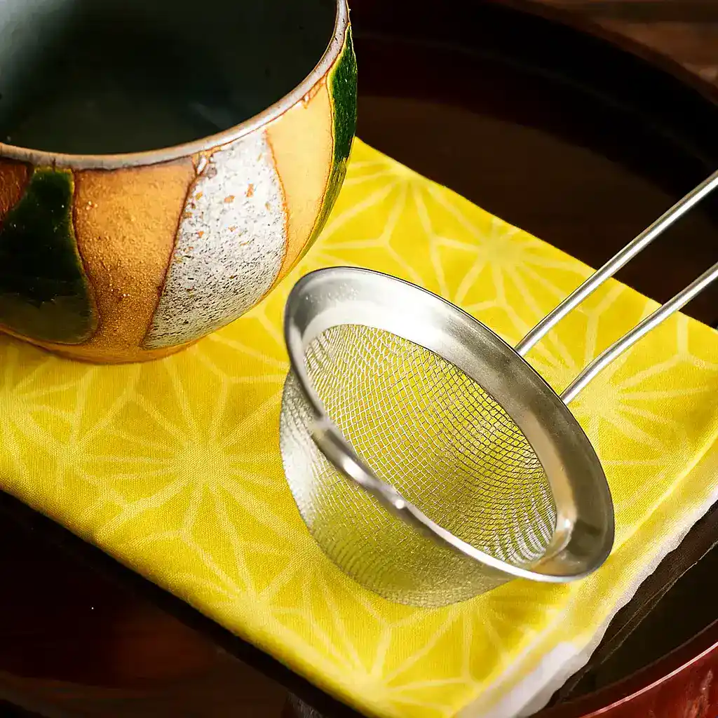 Japanese matcha tea at home, explore its health benefits, and discover tips for choosing the best Japanese matcha powder for your daily ritual.