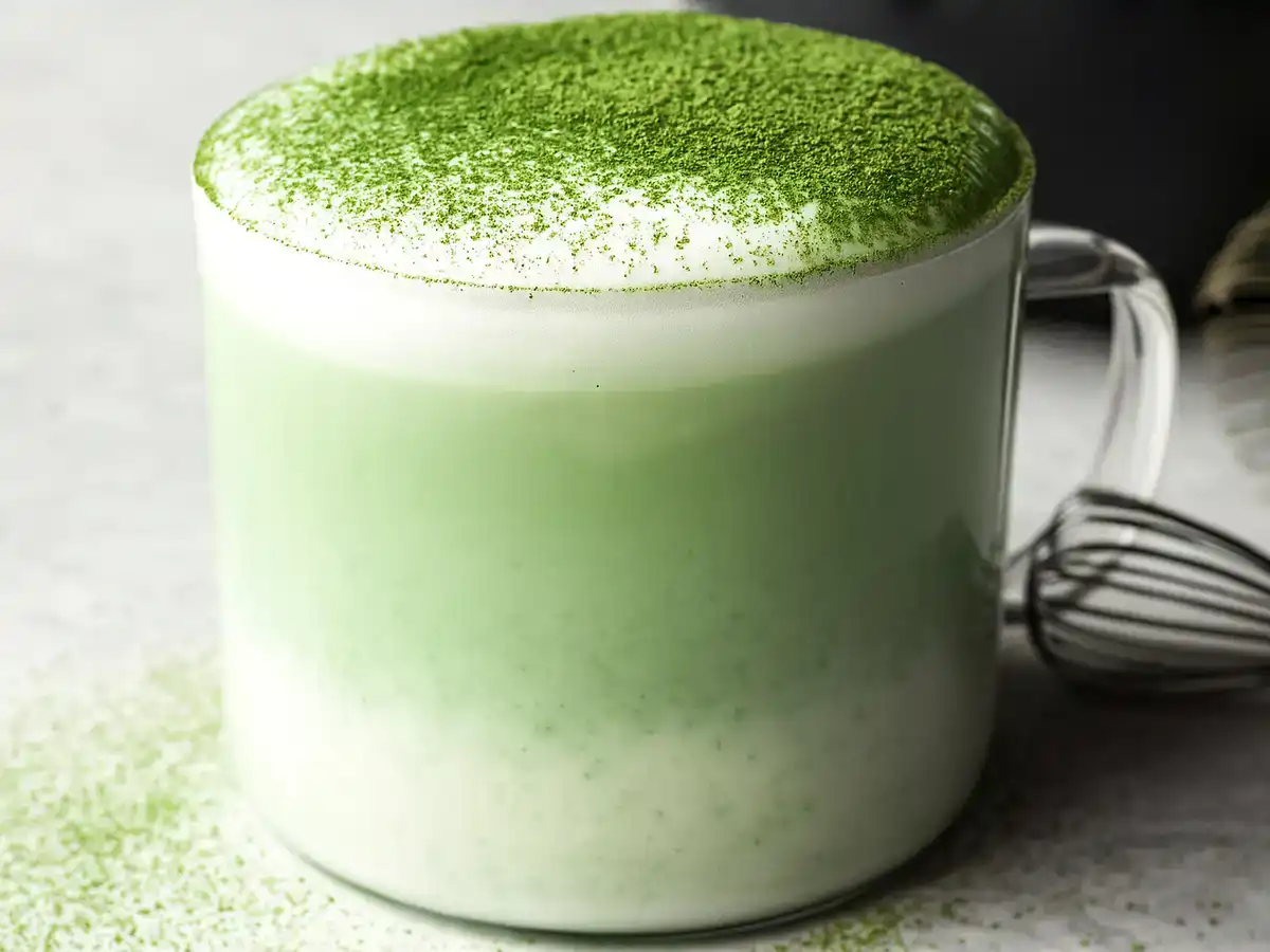 matcha latte made with just 3 ingredients. Learn how to make it at home, explore variations, and discover its health benefits.